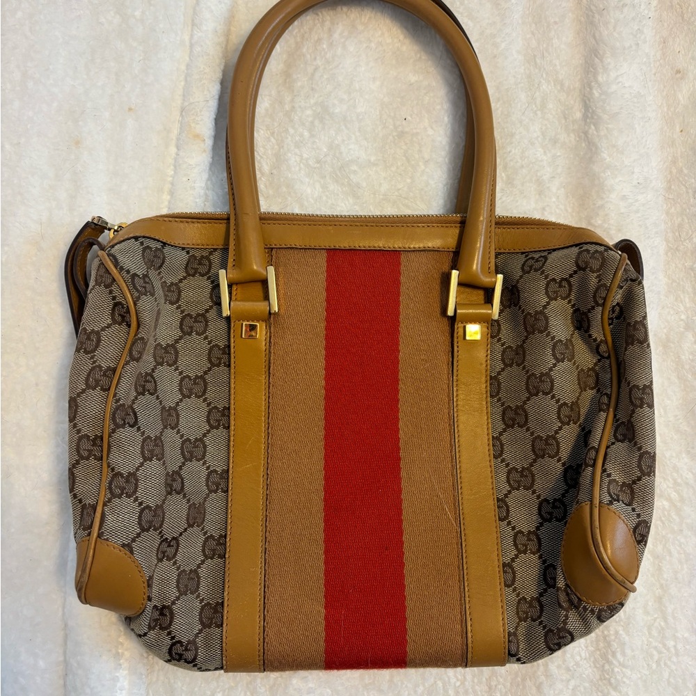 Gucci Boston bag.